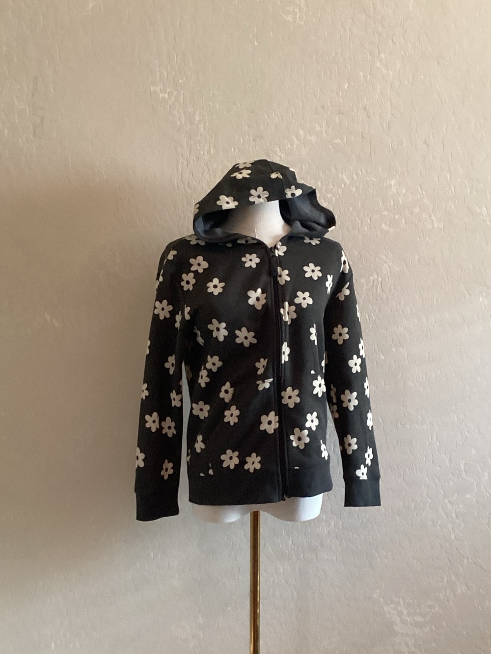 Cat & Jack Black Hoodie Jacket with White Daisy Print